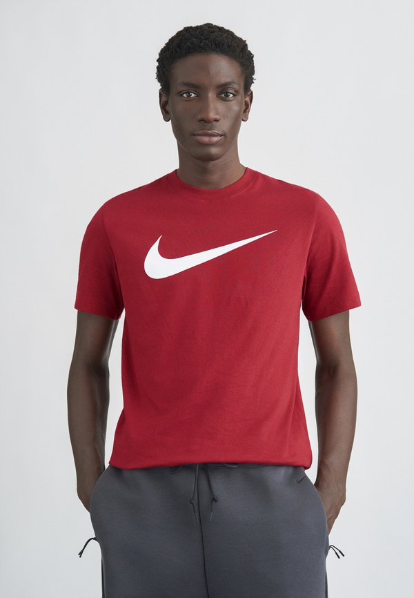 Nike Sportswear TEE ICON  - Print T-shirt - team crimson