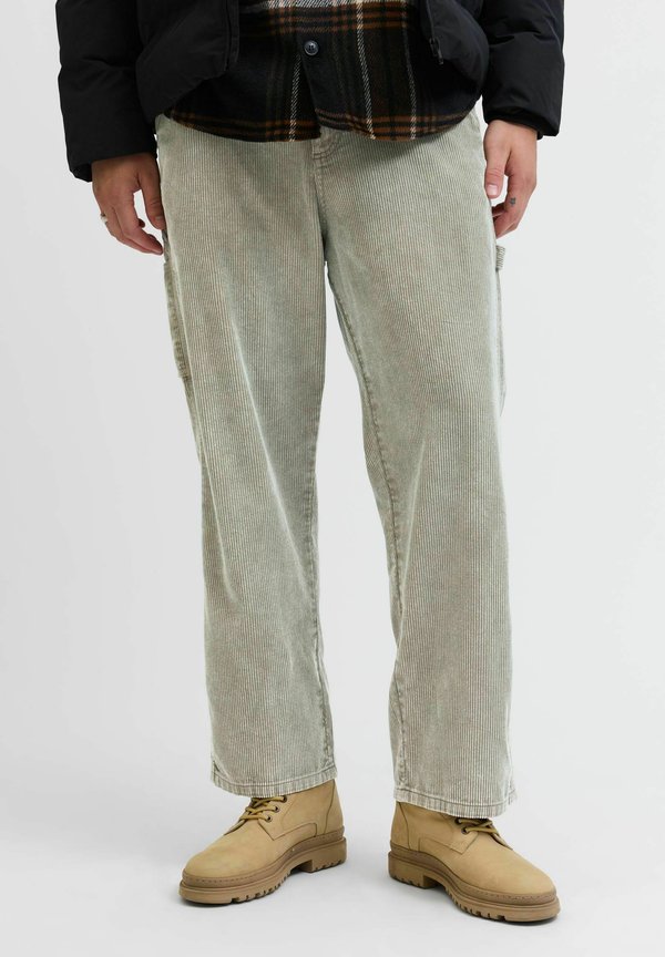 Jack & Jones Worker pants Wide Leg Fit - Trousers - vetiver