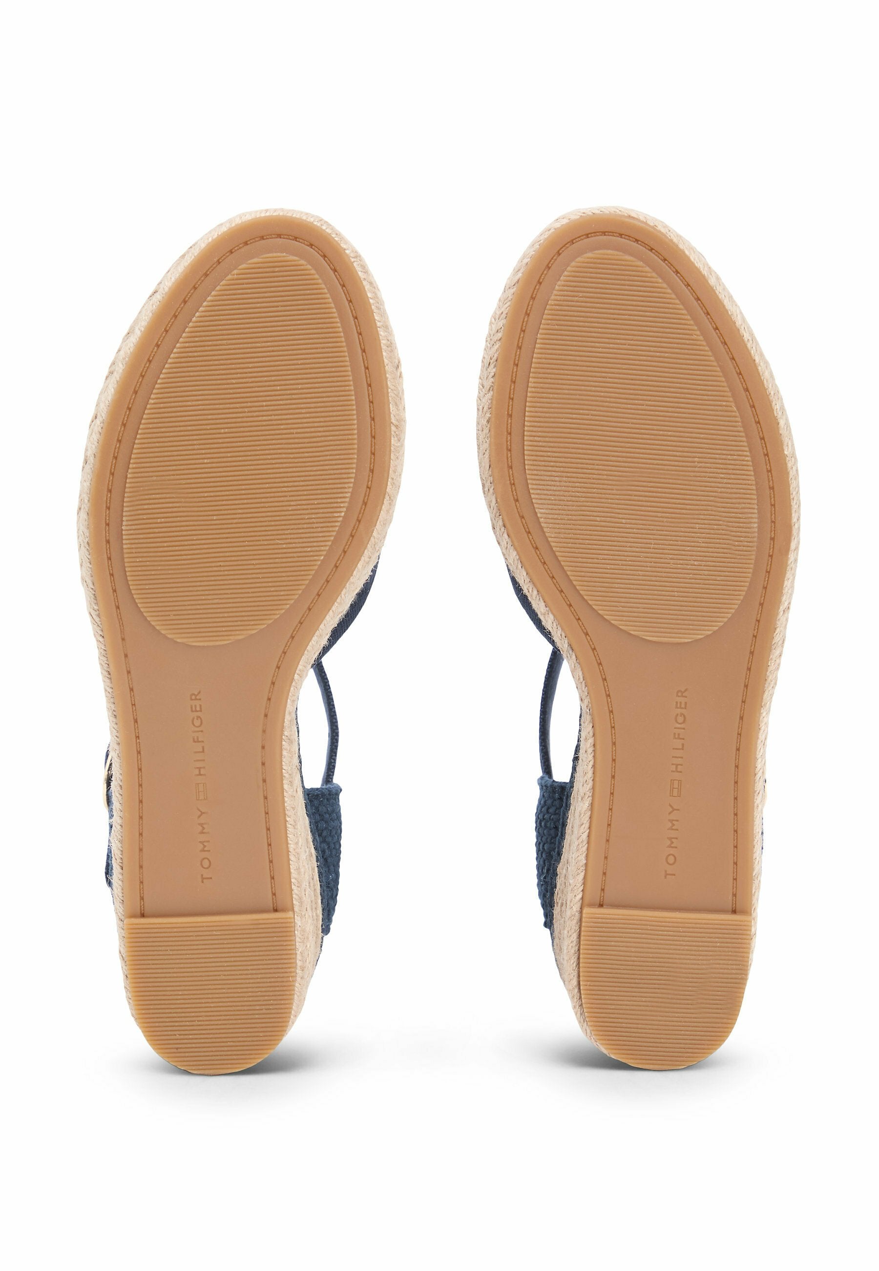 MID WEDGE ESPAD CLOSED TOE Media 5