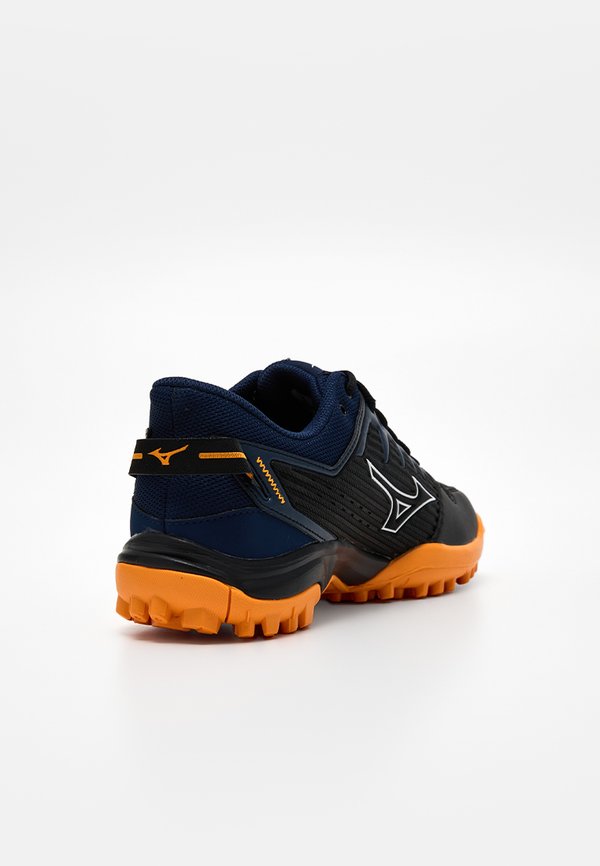 Mizuno WAVE LYNX 2