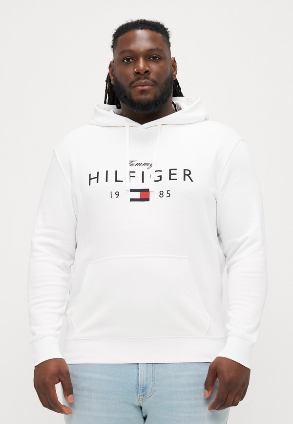 Tommy Hilfiger PLUS LOGO GRAPHIC FLEX FLEECE HOODY - Hoodie - white