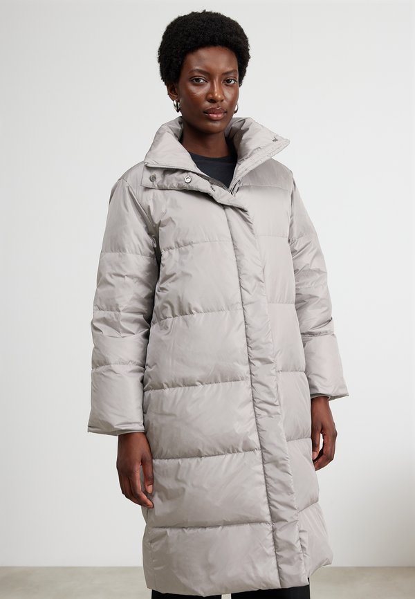 Bruuns Bazaar DOWNBBLUCKY COAT