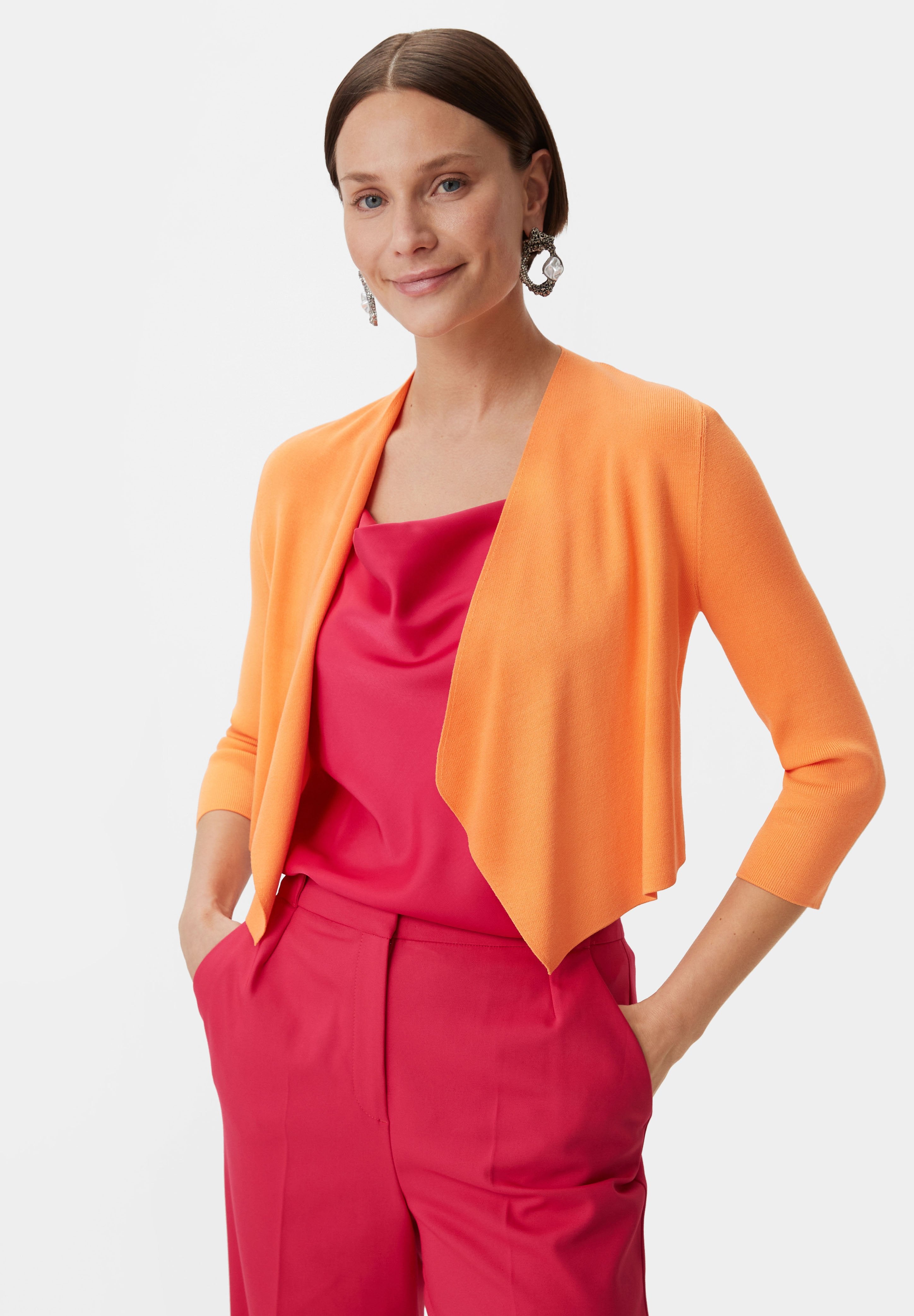 comma Strickjacke Media 3