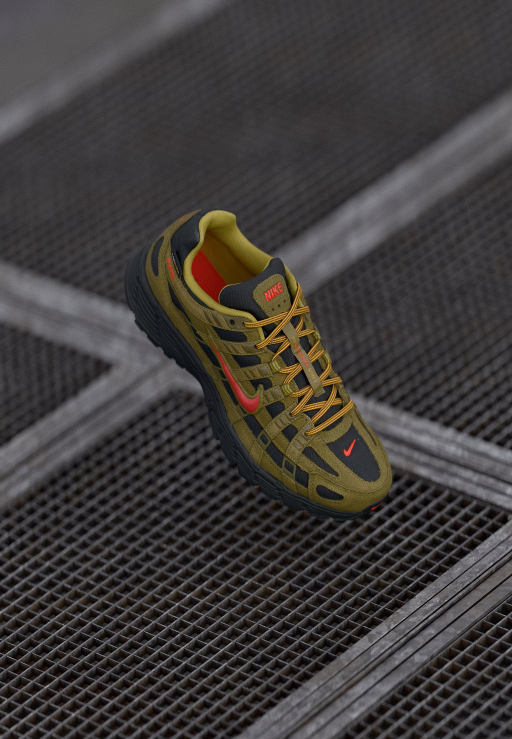 Nike Sportswear P 6000