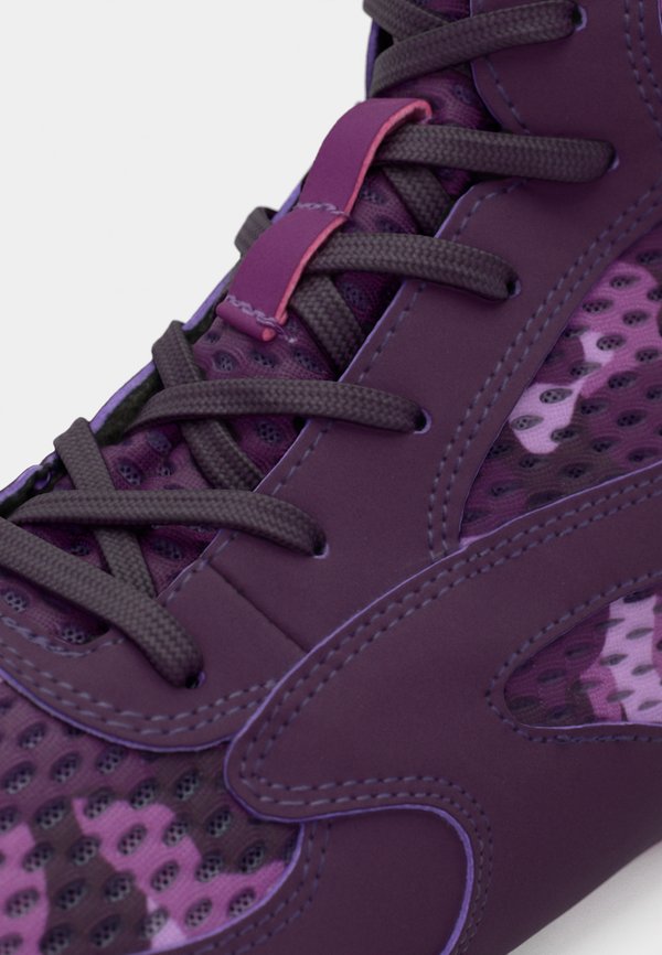 Venum IRIS BOXING SHOES