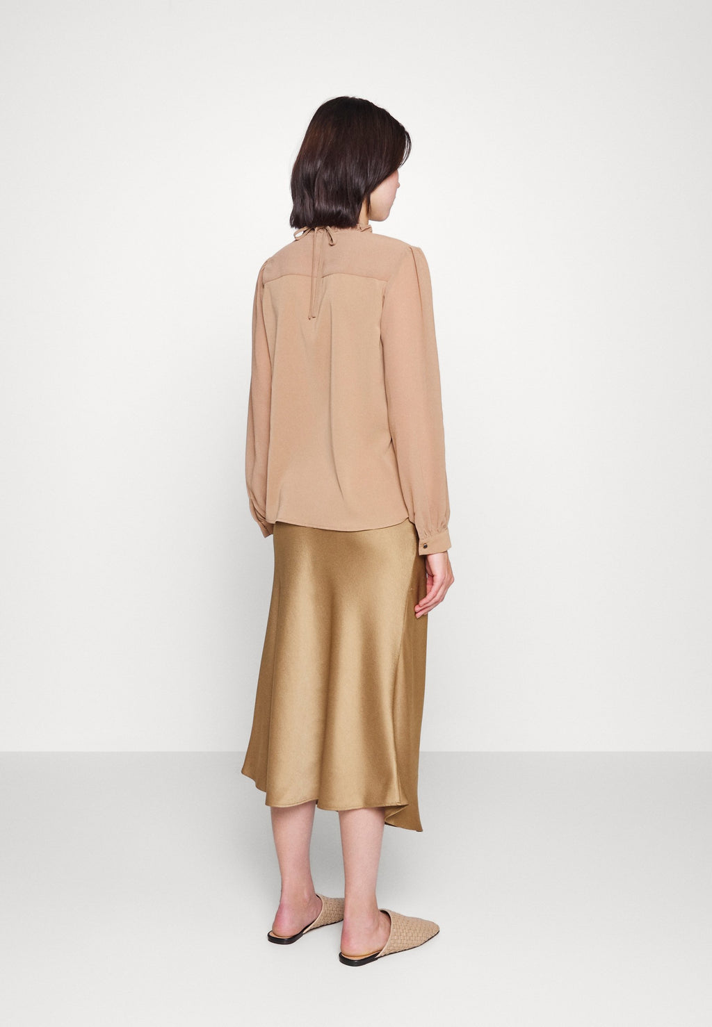 Molly Bracken LADIES WOVEN BLOUSE