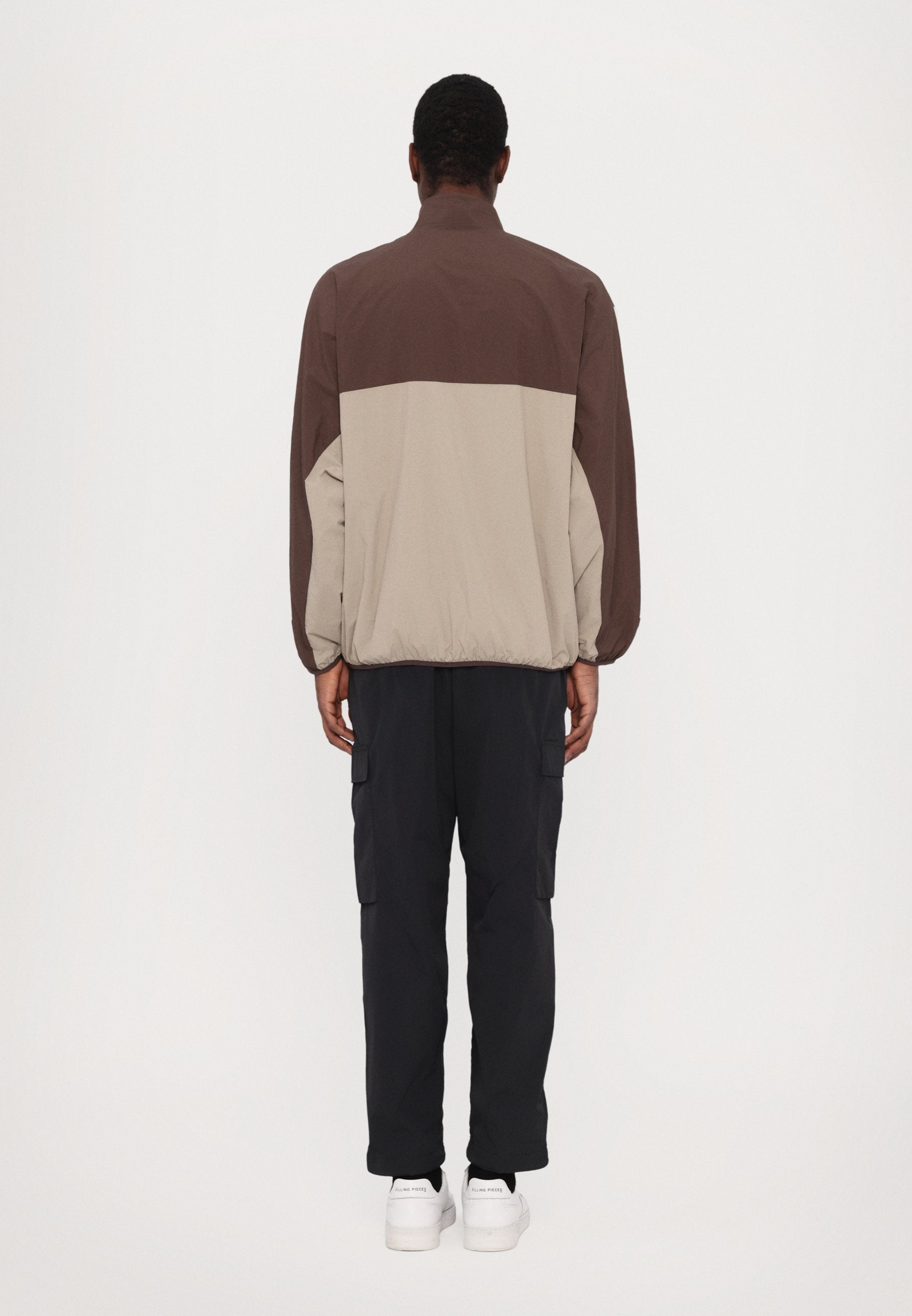 JACKET Media 5
