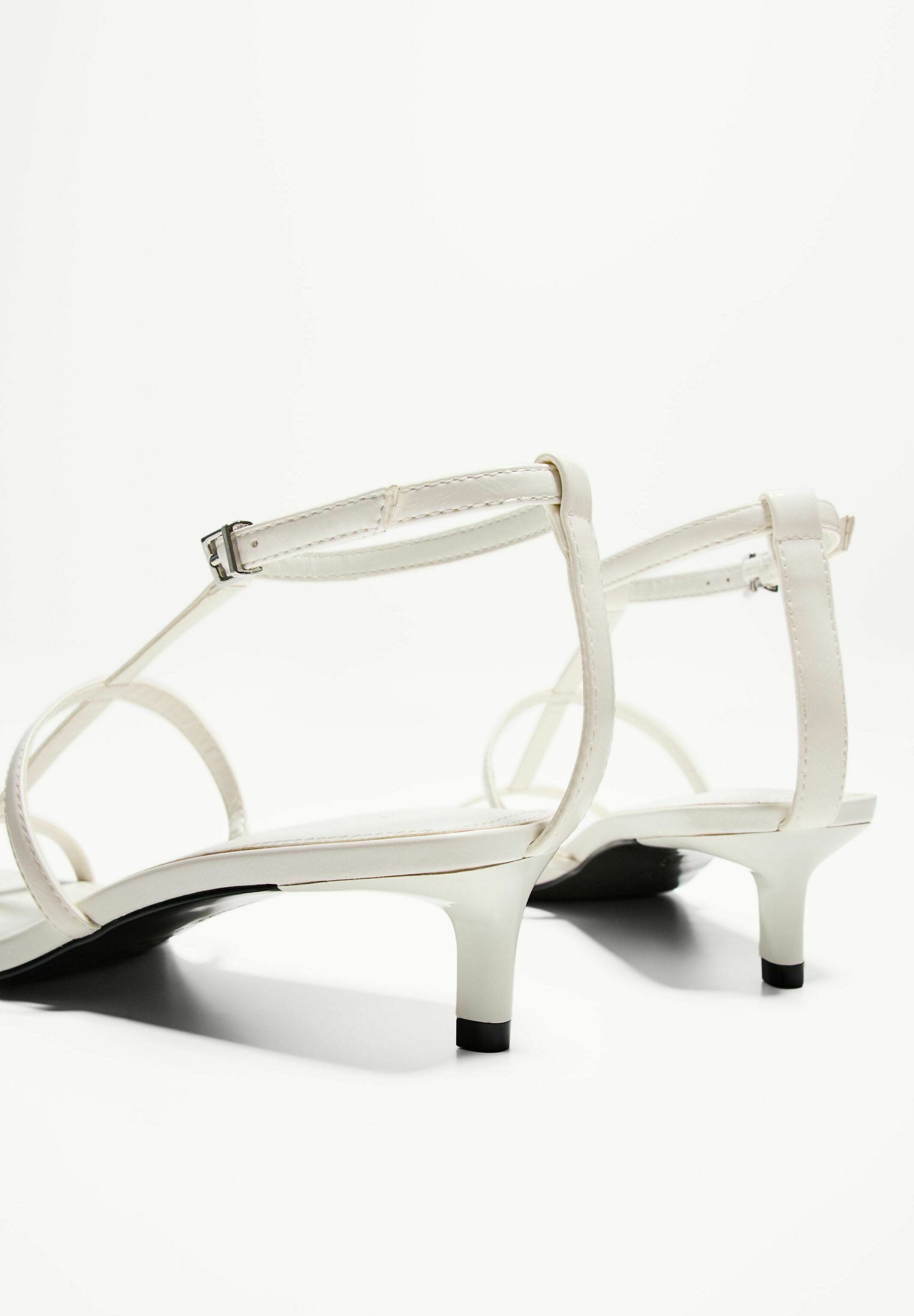 Bershka STRAPPY KITTEN HEEL