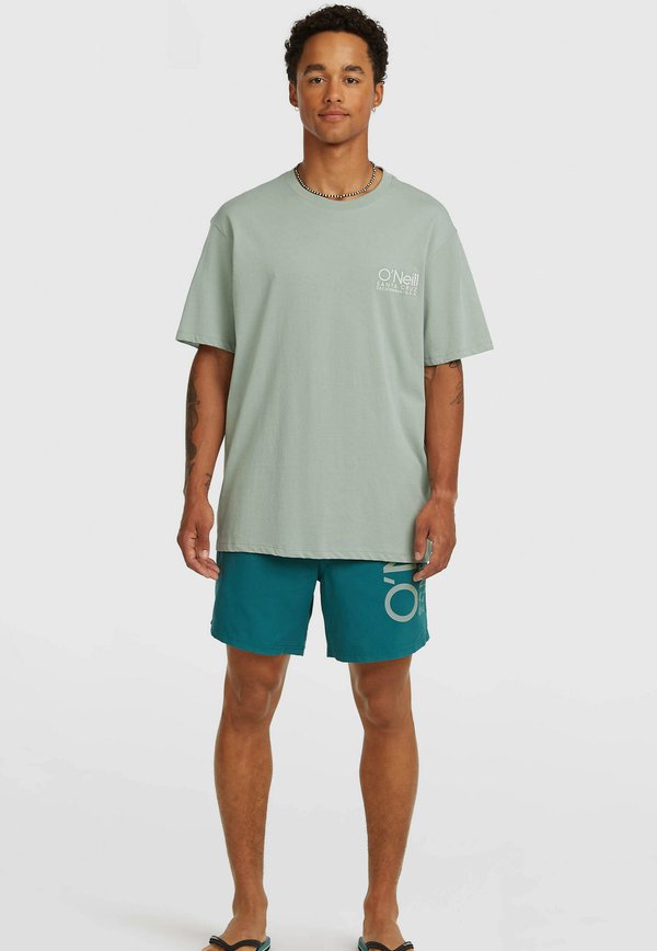 O'Neill CALI 16