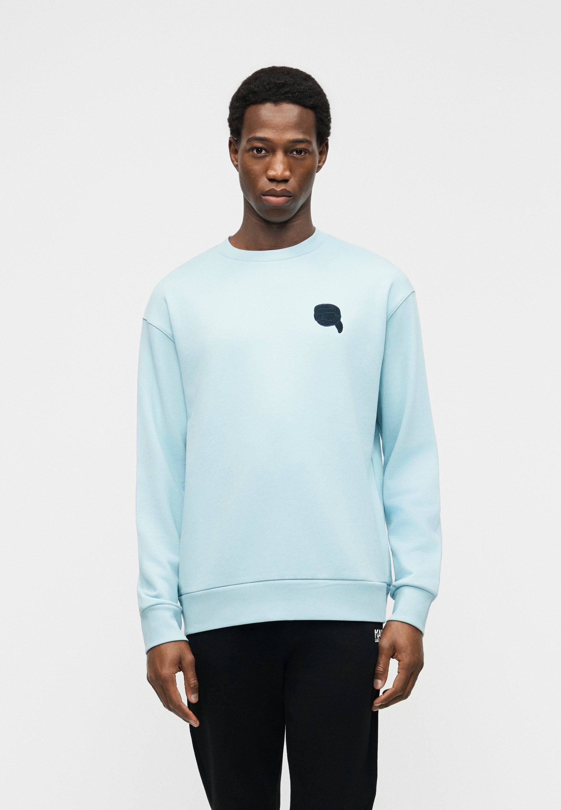 CREWNECK Media 3