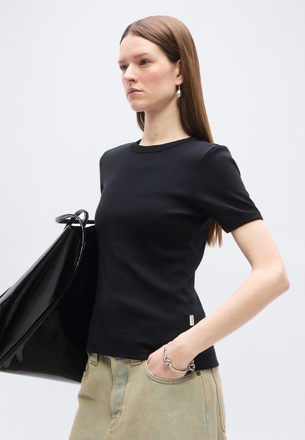 Mads Nørgaard GRACE JUNE TEE