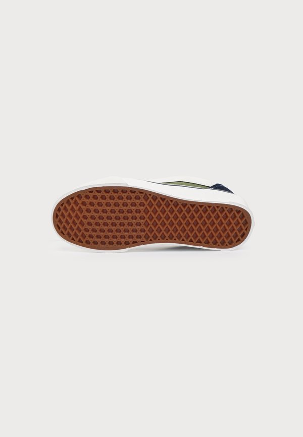 Vans KNU SKOOL UNISEX