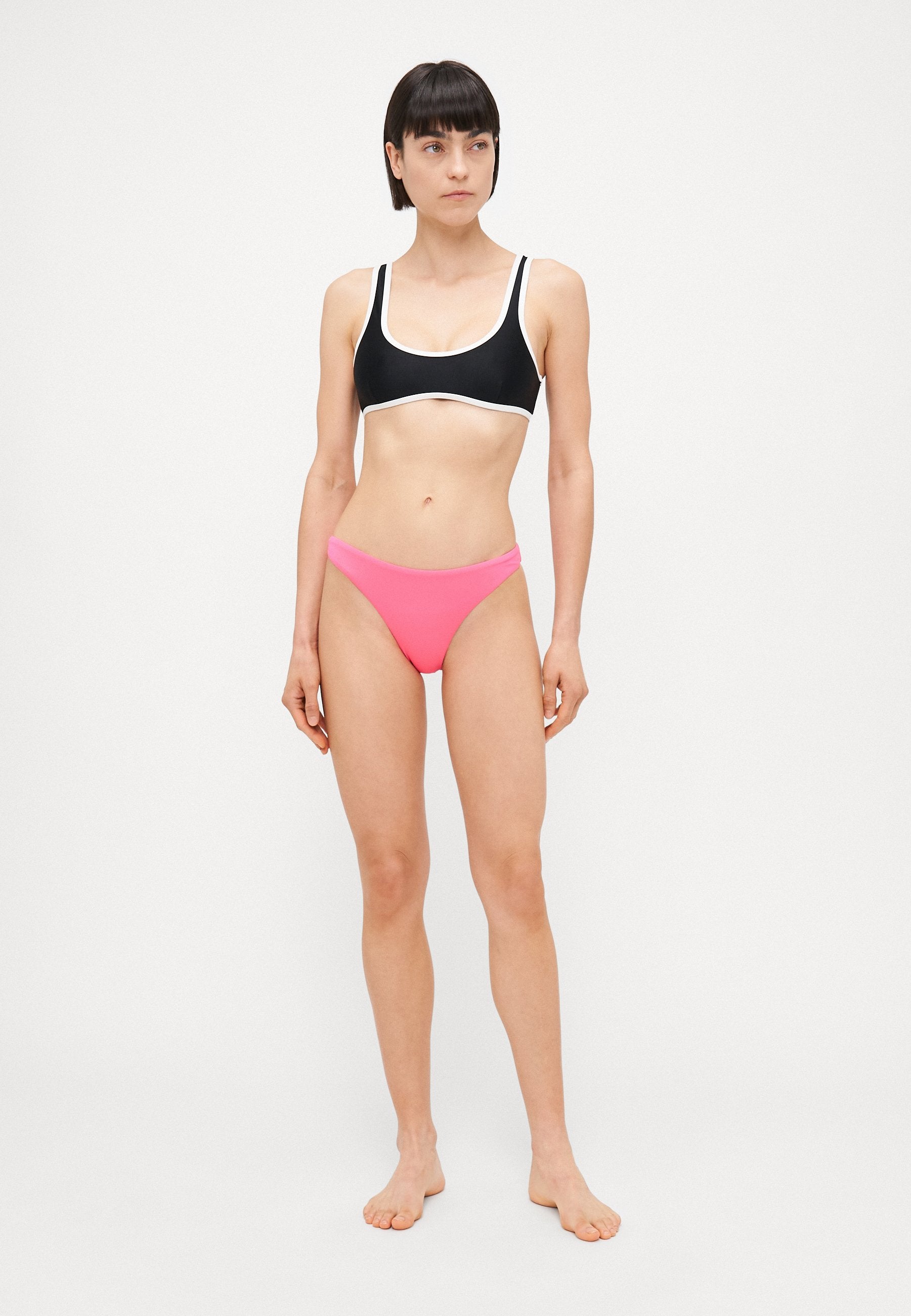Nike Performance SLING BOTTOM