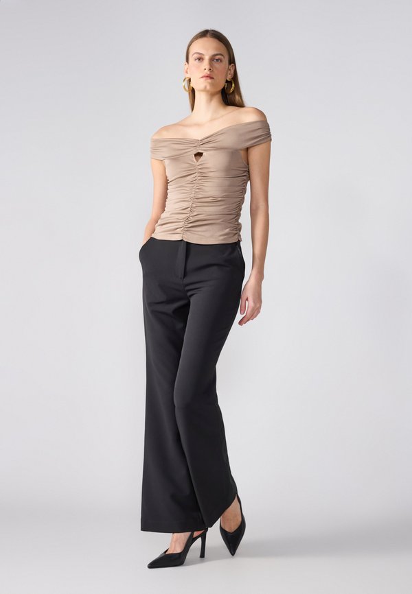 Anna Field OFF SHOULDER TOP