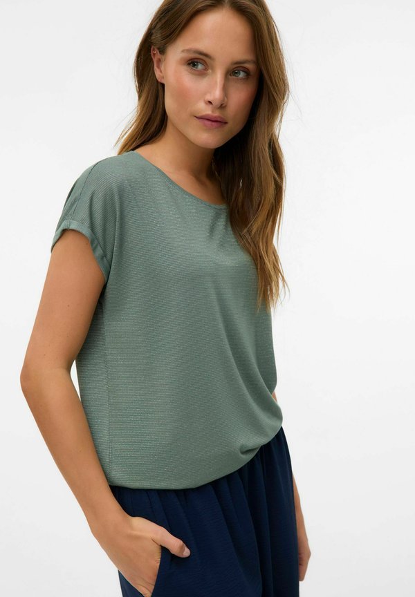 Vero Moda VERO MODA - Print T-shirt - laurel wreath