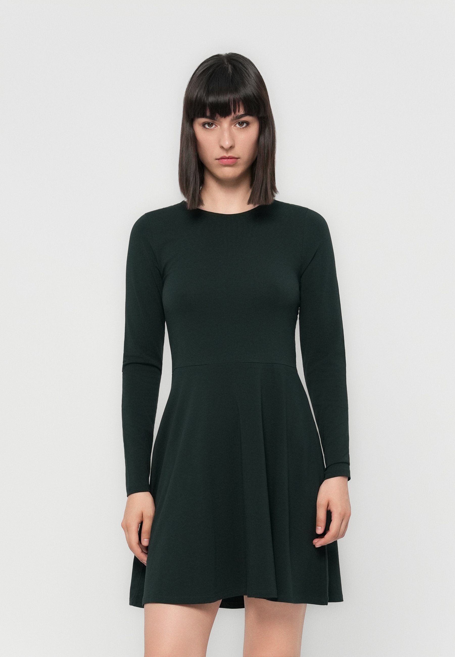 ONLTAXI DRESS Media 3