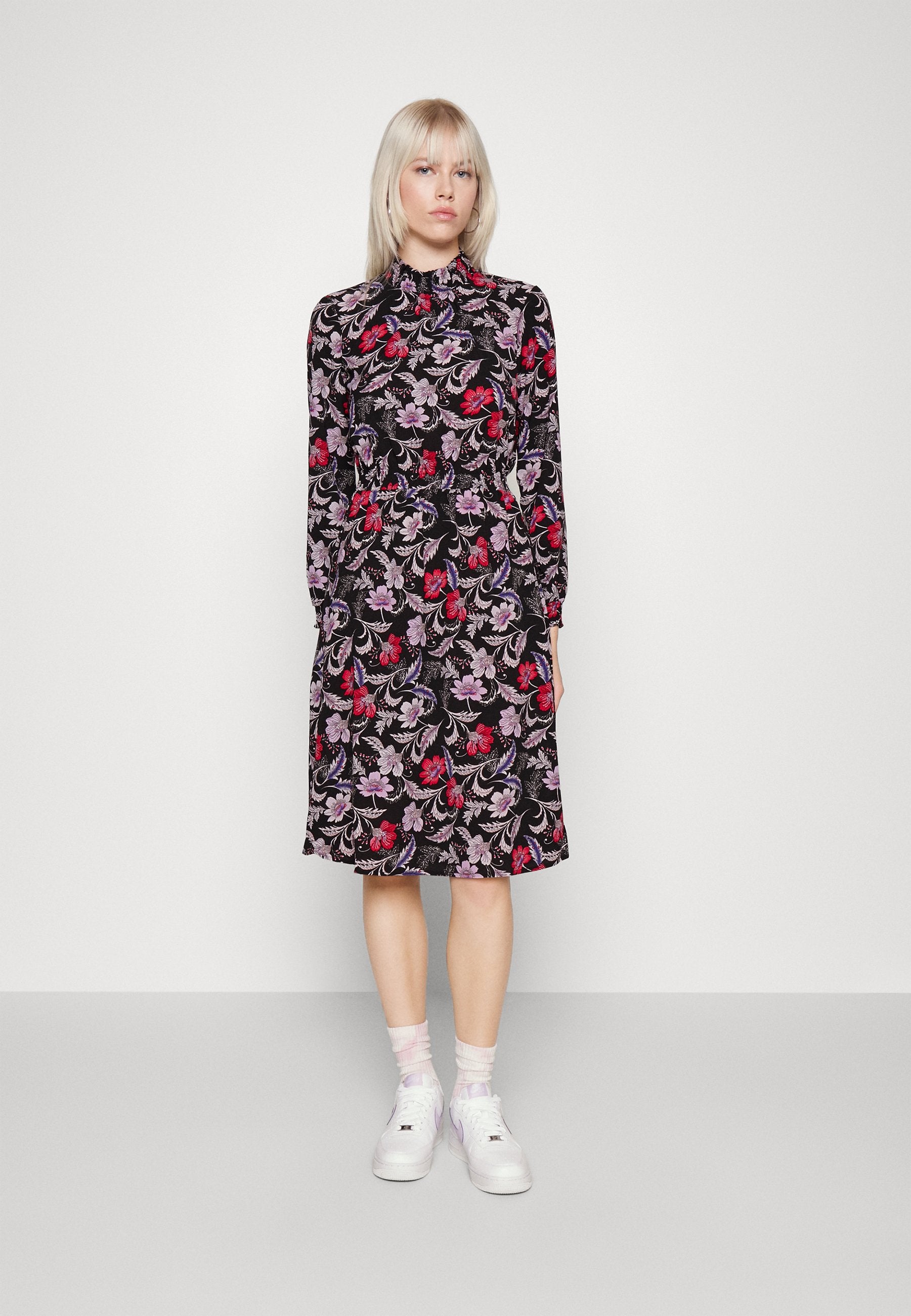 ONLY ONLNOVA SMOCK DRESS