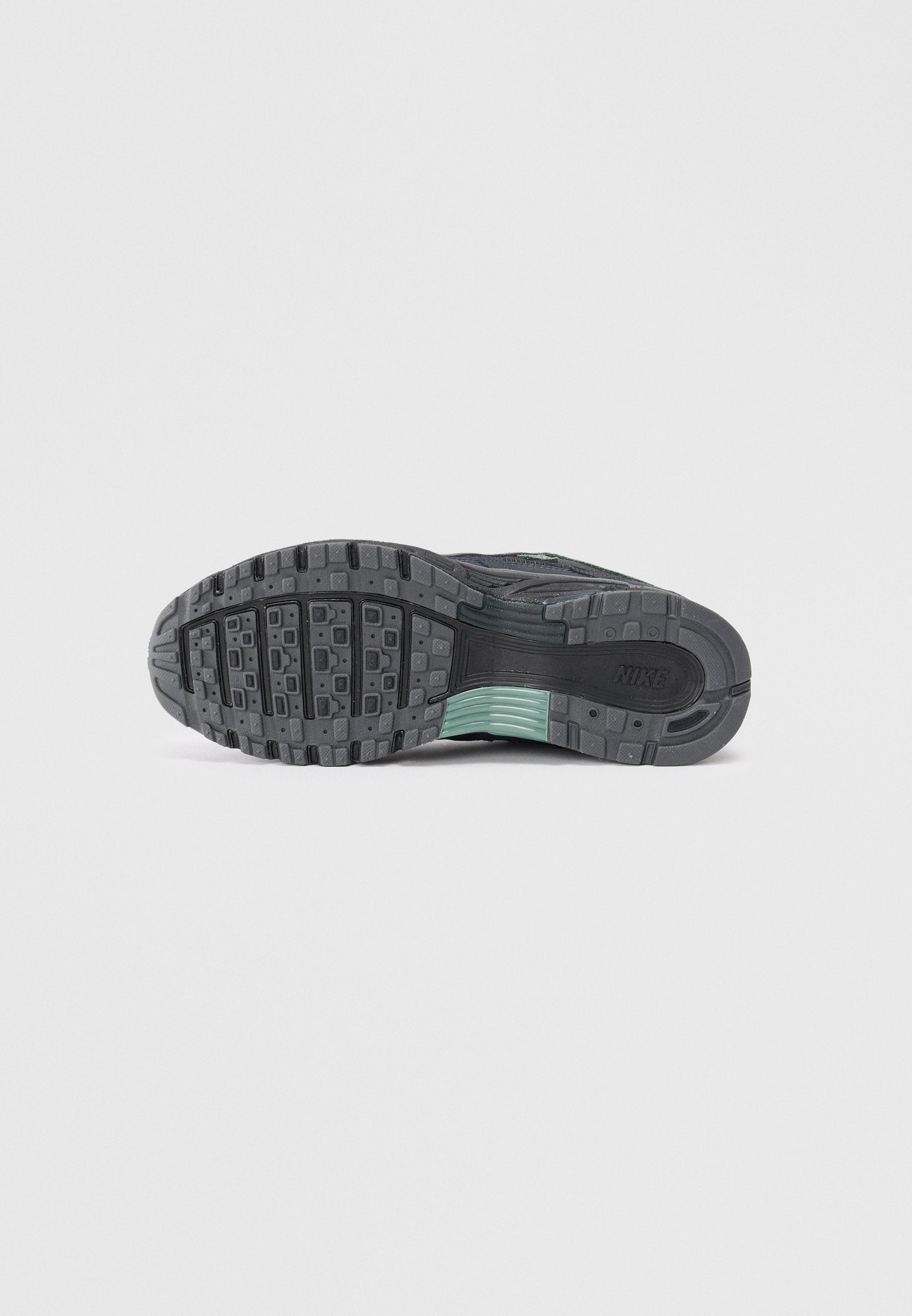 Nike Sportswear P 6000 UNISEX