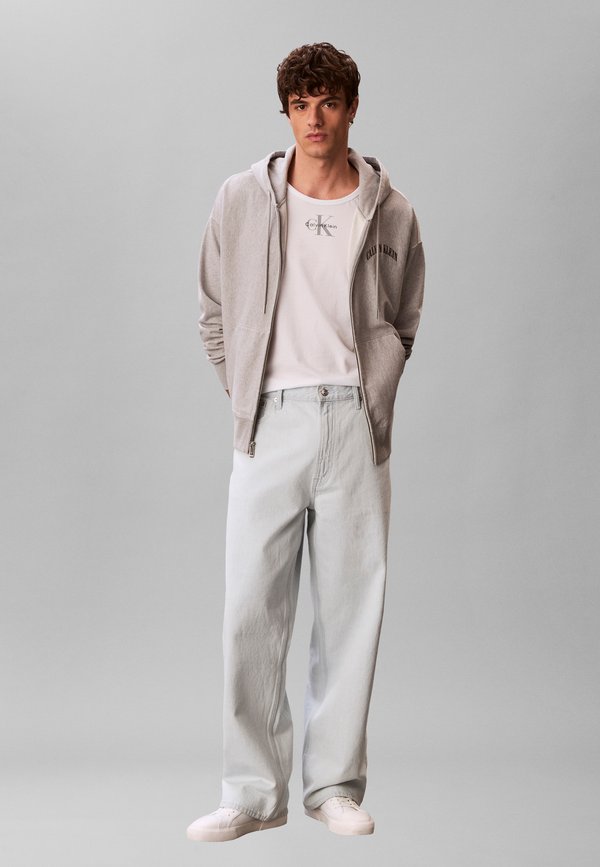 Calvin Klein Jeans MONOLOGO