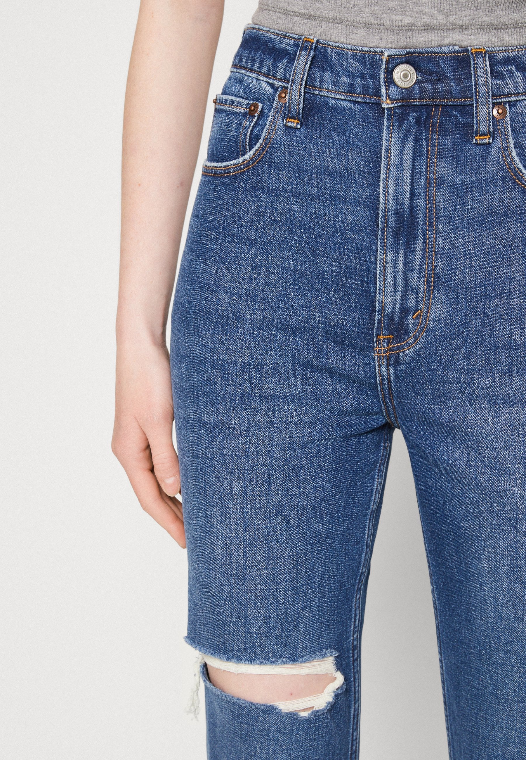 Abercrombie & Fitch ANKLE STRAIGHT