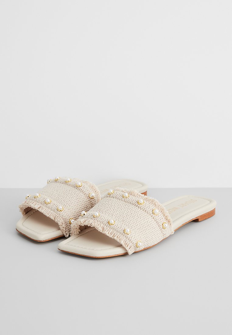Stuart Weitzman