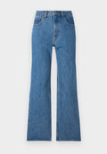 Blaue Jeans aus Denim mit hoher Taille und weitem Bein, ausgestattet mit einem Reißverschluss und fünf Taschen. Der Stoff hat eine klassische Textur mit verwaschenen Details.