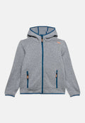 Hellgraue Jacke mit Reißverschluss und Kapuze, blauem Besatz, zwei vorderen Reißverschlusstaschen und kleinem orangefarbenem Logo auf der Brust.