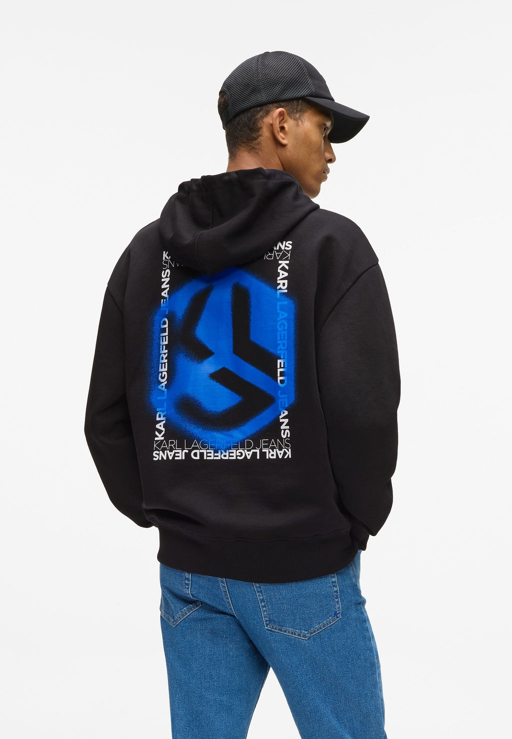 RELAX MONOGRAM HOODIE Media 3