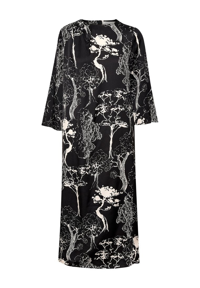 Schwarzes, langärmliges Midikleid mit weißen abstrakten Baummustern, Rundhalsausschnitt und lockerer Passform.