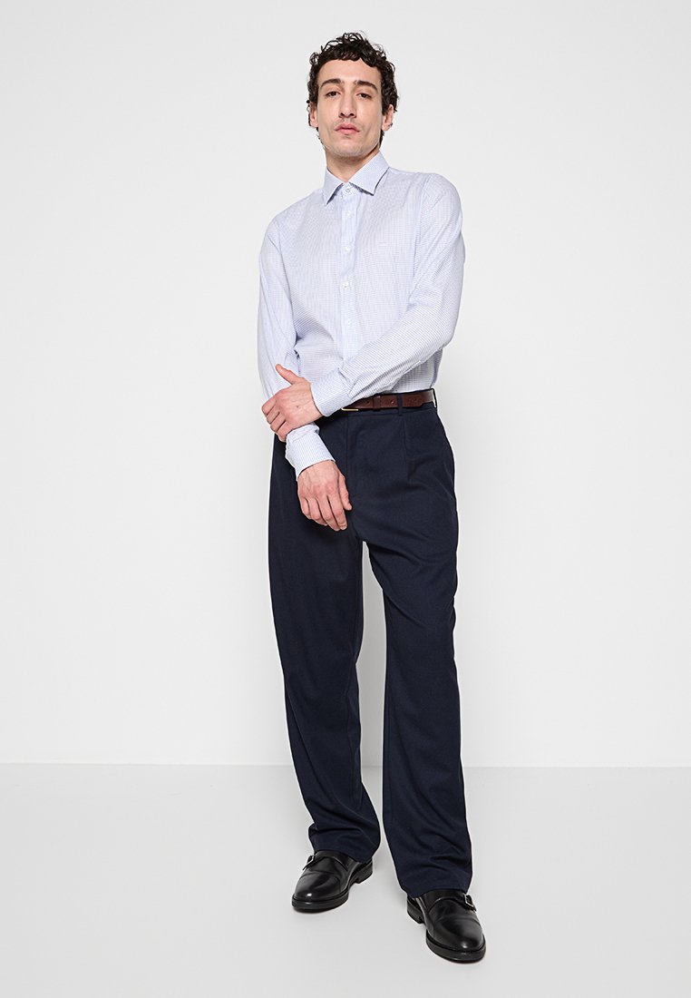 Michael Kors SLIM FIT
