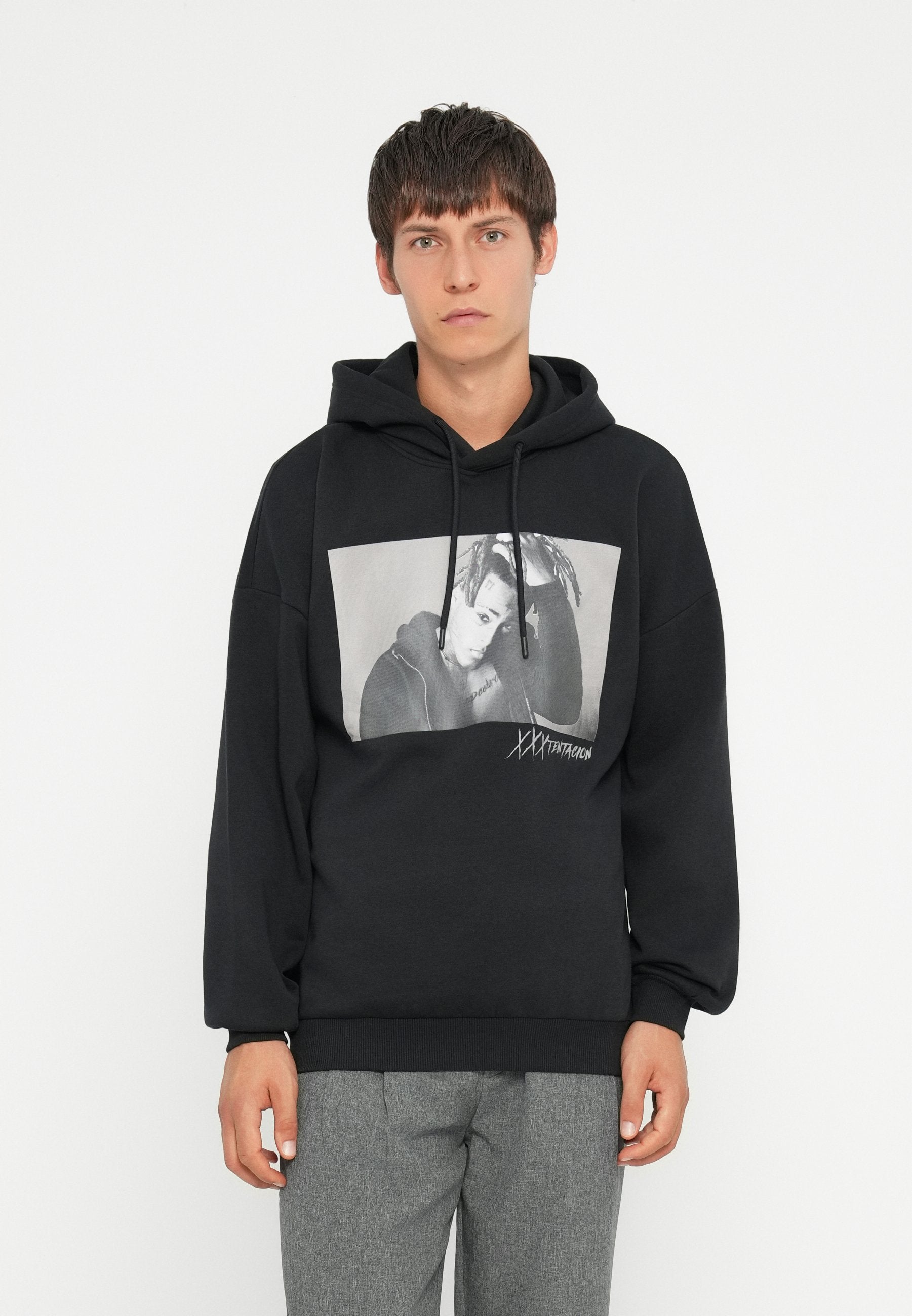 ONSTENTACION HOODIE Media 4