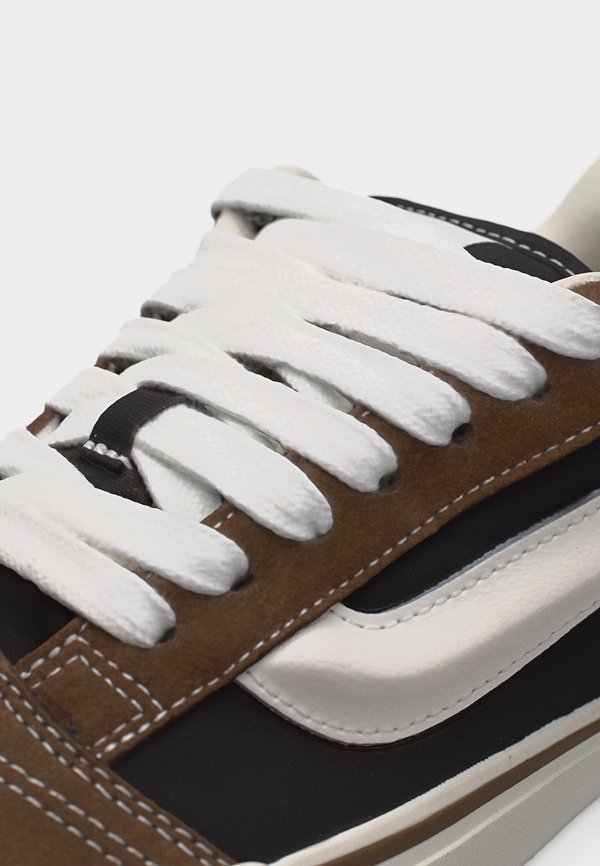 Vans KNU SKOOL UNISEX