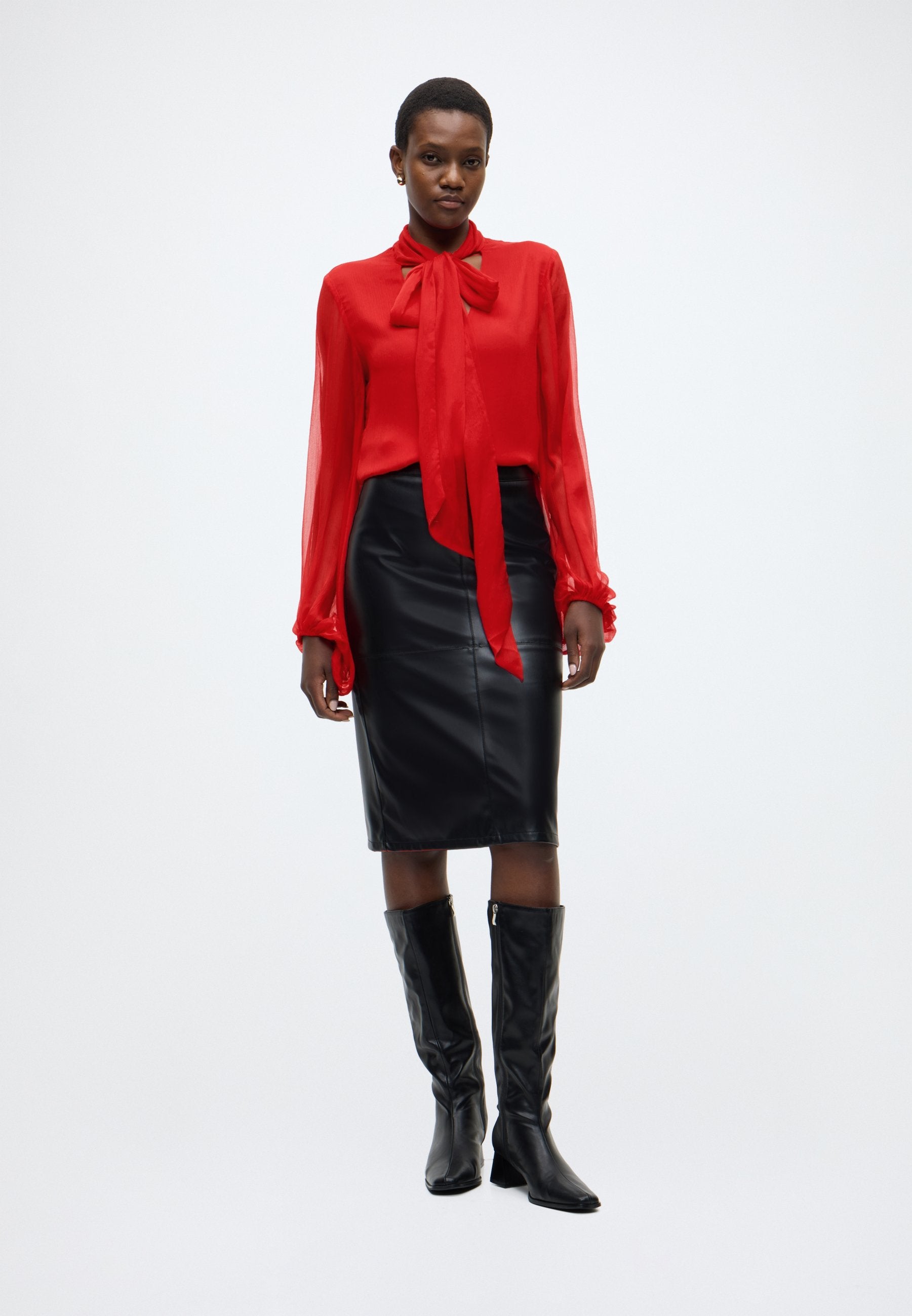 Bardot SOLACE TIE FRONT BLOUSE