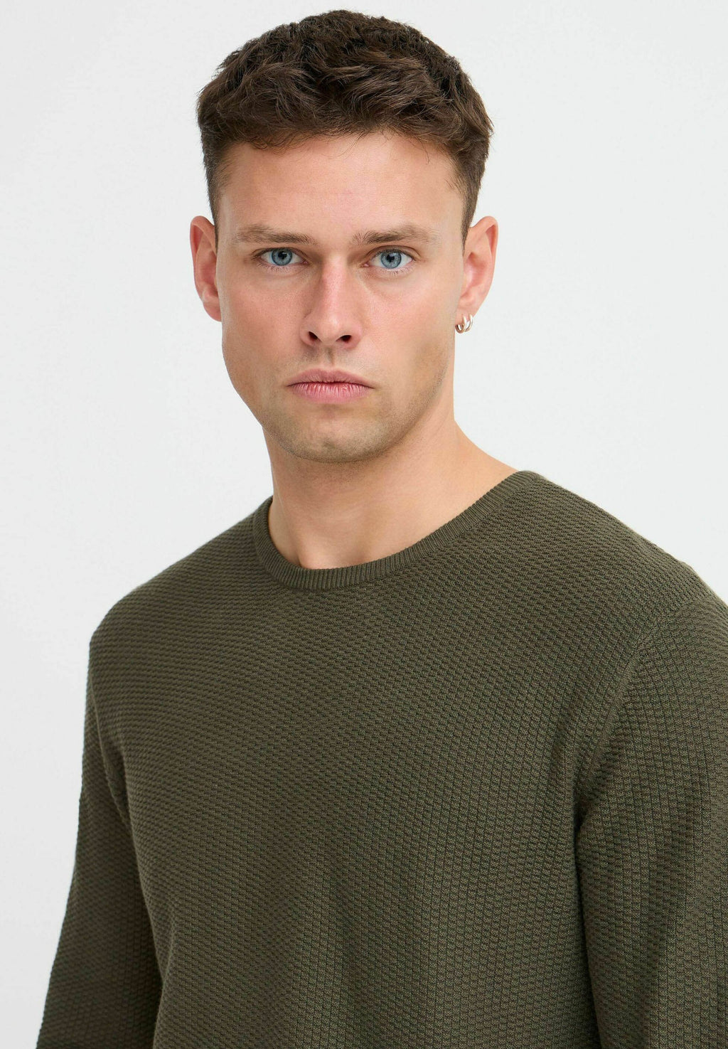 BHPULLOVER Media 5