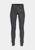 LHANA SKINNY Media 1