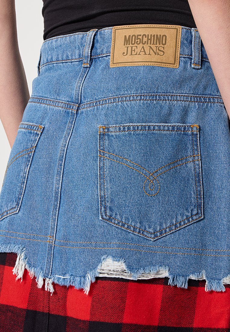 MOSCHINO JEANS
