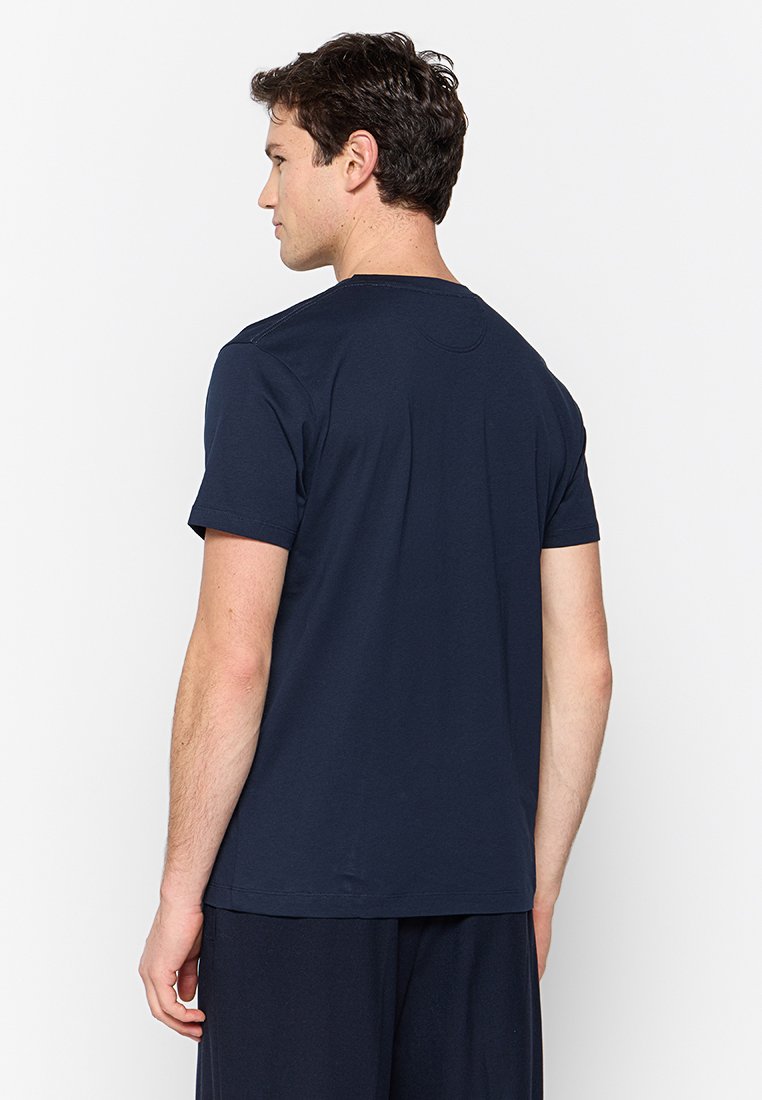 Hackett London