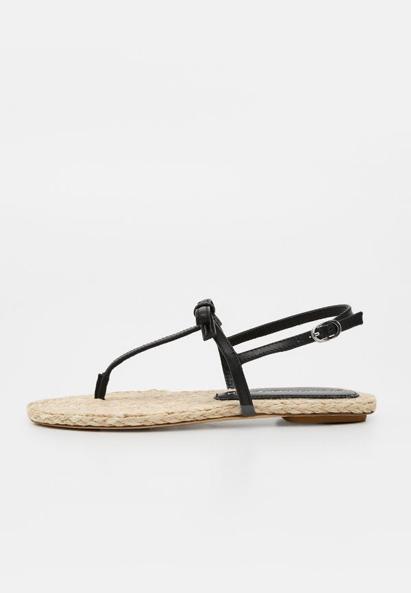 Stuart Weitzman FELICITY