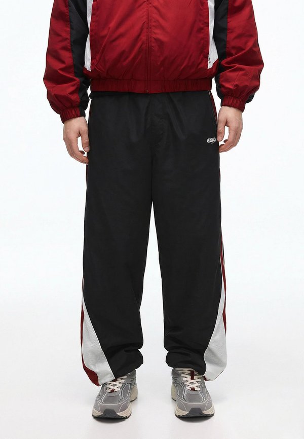 Bershka SUPER BAGGY TECHNICAL SPORTS - Tracksuit bottoms - black