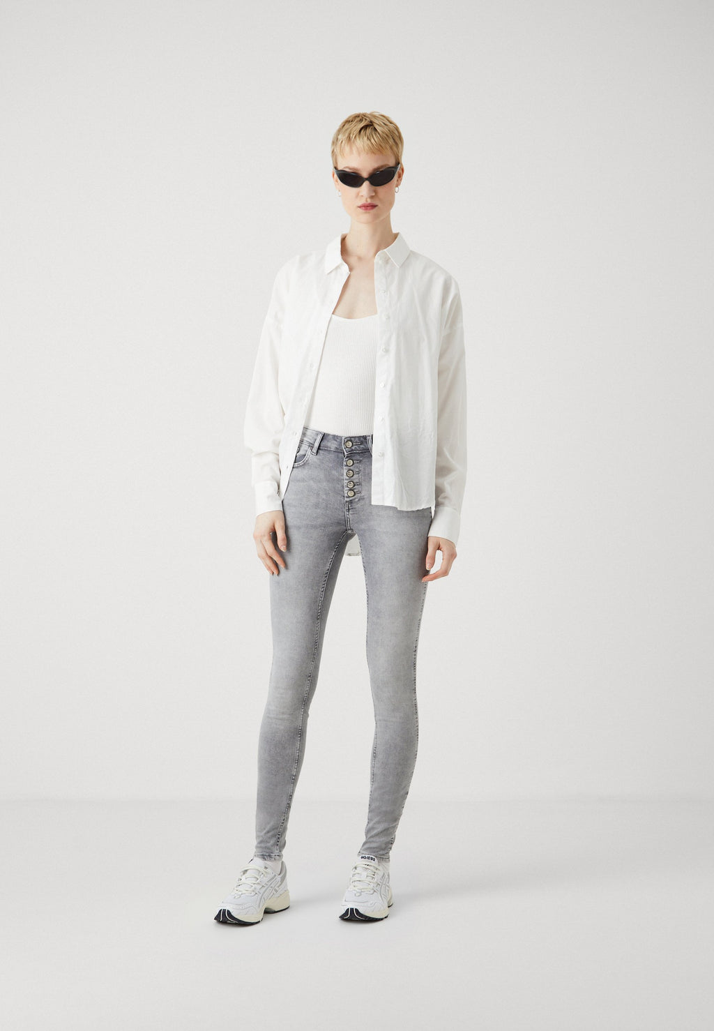 ONLBLUSH MID WAIST Media 2