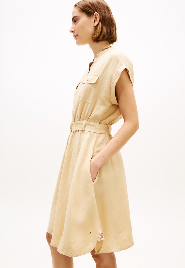 Tommy Hilfiger BELTED RELAXED MINI SHIRT DRESS