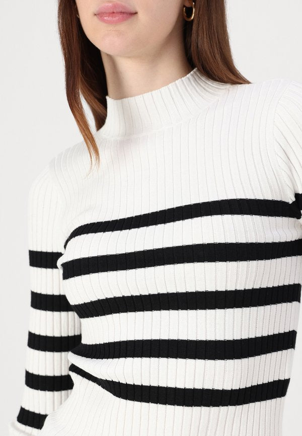 Noisy May NMFIFI L/S HIGH NECK