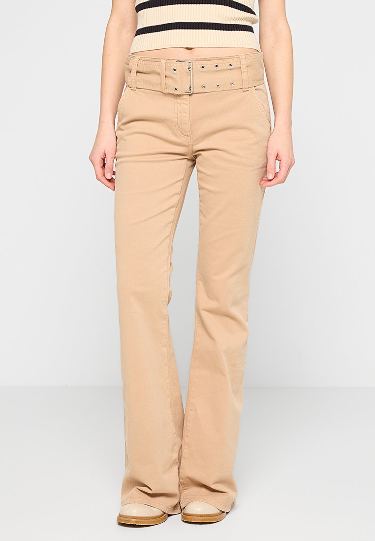 MOSCHINO JEANS