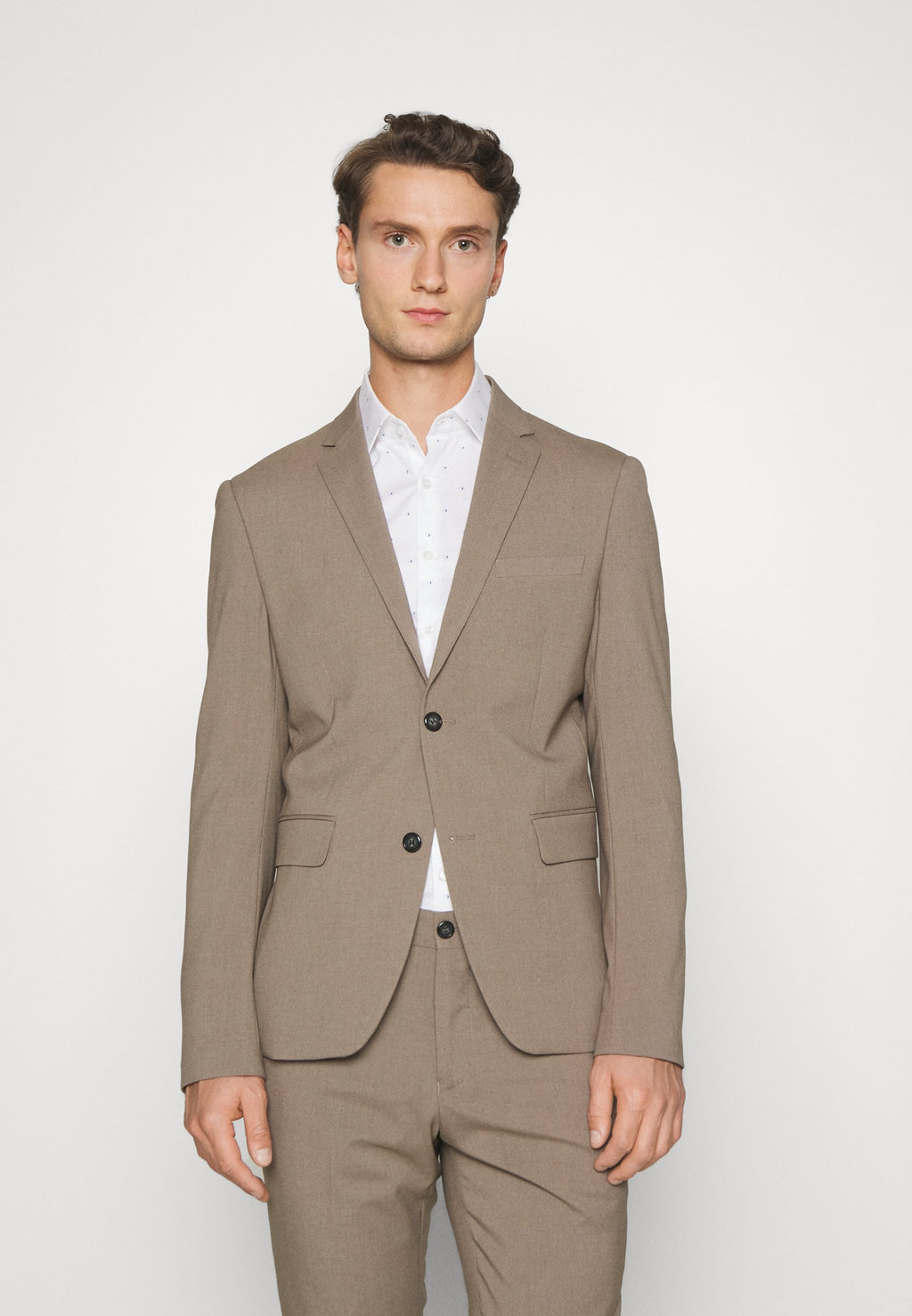 PLAIN MENS SUIT SET Media 3