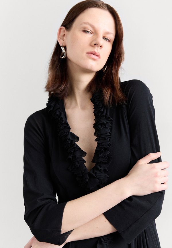 Philosophy di Lorenzo Serafini DRESS