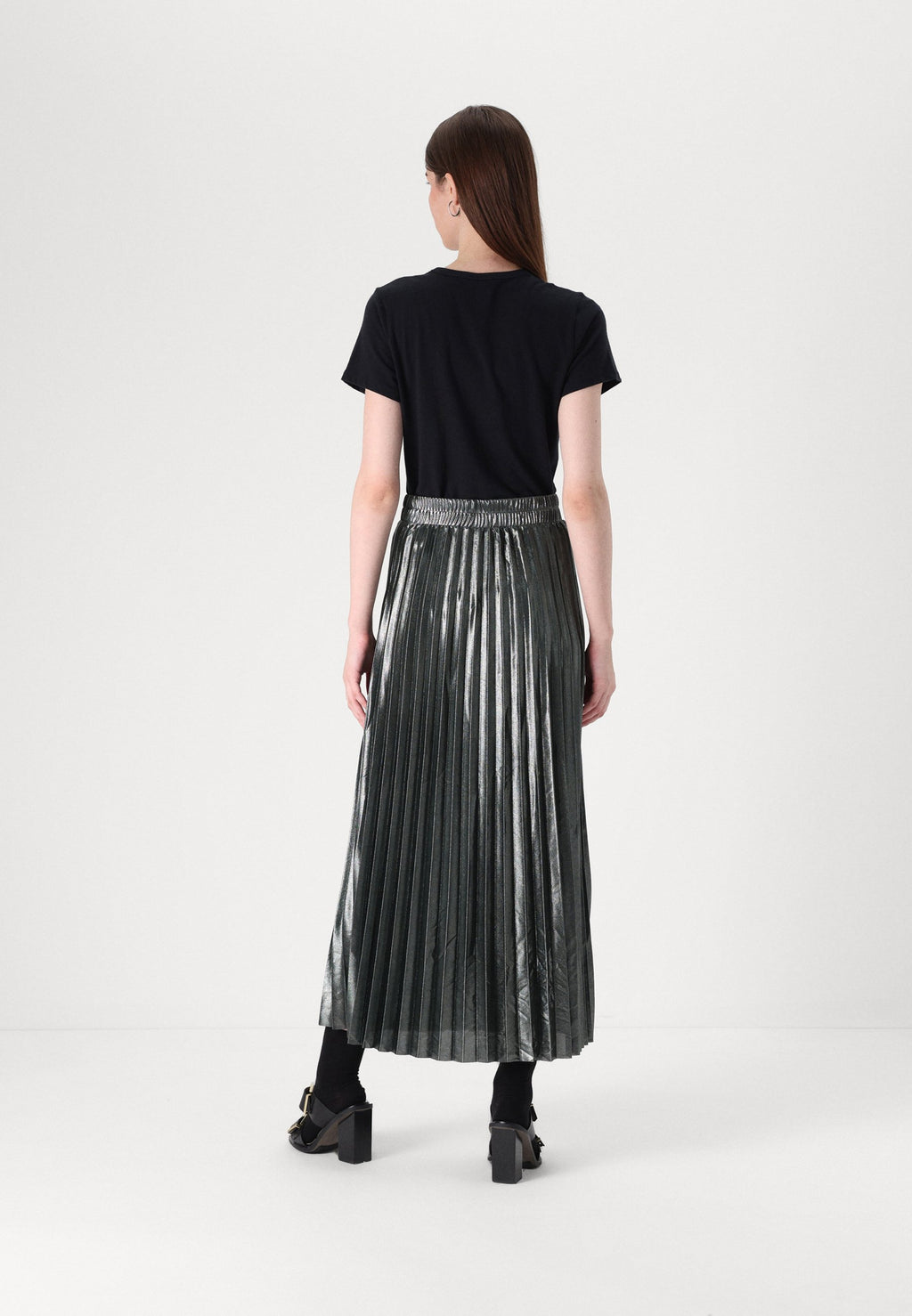 ONLLYON SHINE SKIRT Media 4