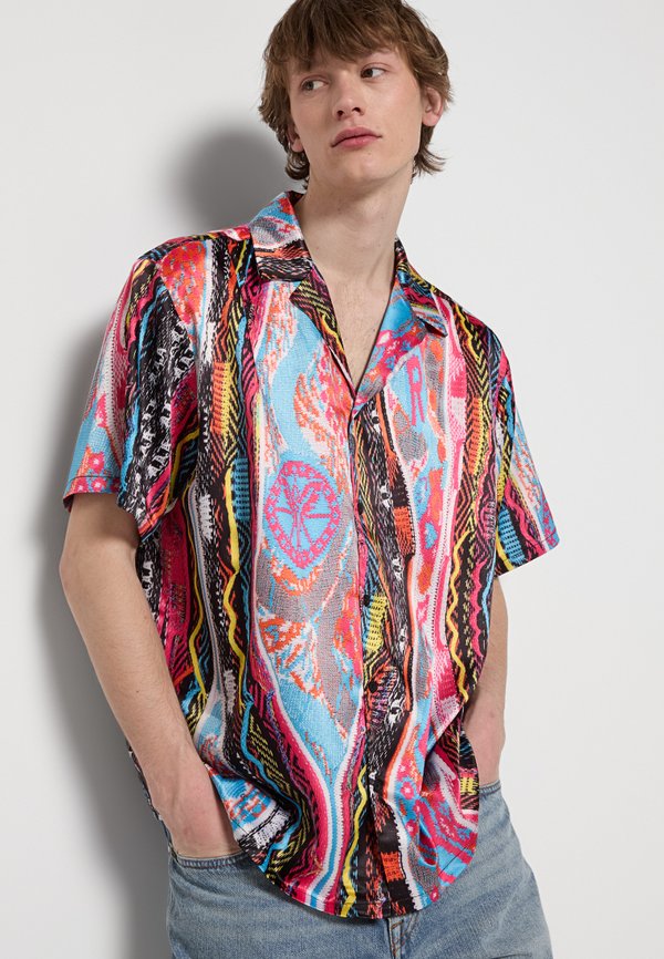 Carlo Colucci REGULAR FIT