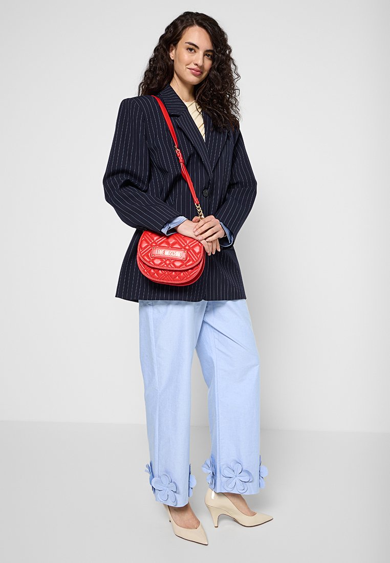 Love Moschino