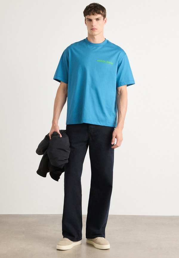 Calvin Klein Jeans BAUHAUS
