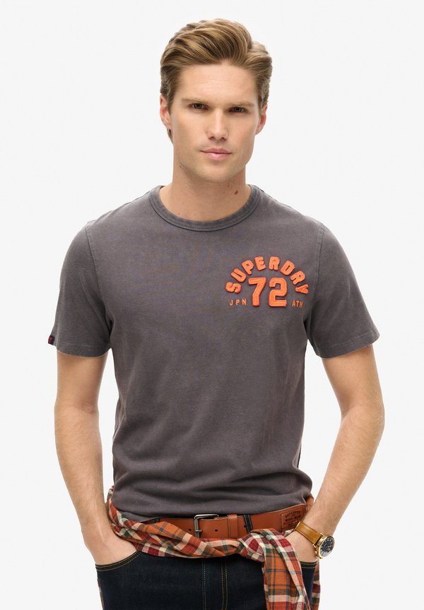 Superdry & Co VINTAGE ATHLETIC SHORT SLEEVE - Print T-shirt - graphite black